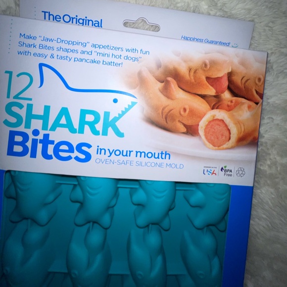 🤿Baby Shark Do do do SILICONE MOLD Mini HOTDOG - Picture 3 of 3